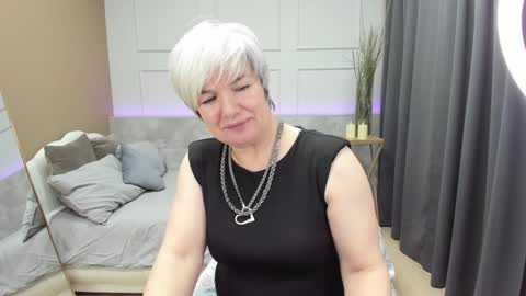 Snapshot of carmensoft chatting on 11, 1, 2025 Carmen online show from 11, 1, 2025