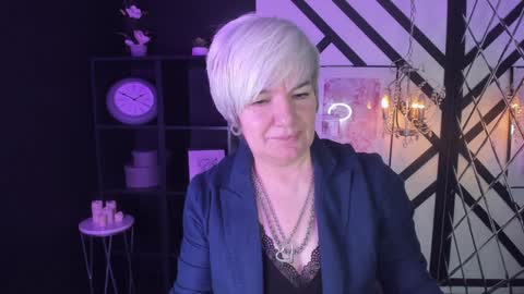 Snapshot of carmensoft chatting on 18, 1, 2025 Carmen online show from 18, 1, 2025
