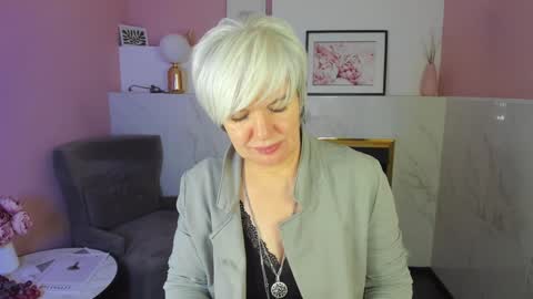 Snapshot of carmensoft chatting on 6, 2, 2025 Carmen online show from 6, 2, 2025