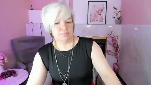 Carmen online show from 9, 5, 2026