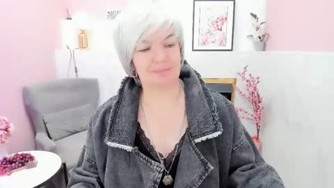 Carmen online show from 10, 5, 2026