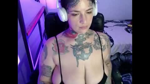 CARMILLA ROSS online show from 8, 2, 2025