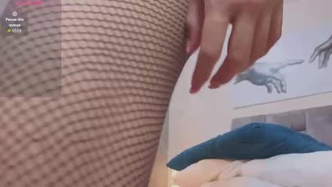 caro_lovings online show from 7, 5, 2026