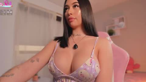 caro_sanchezz online show from 26, 9, 2025