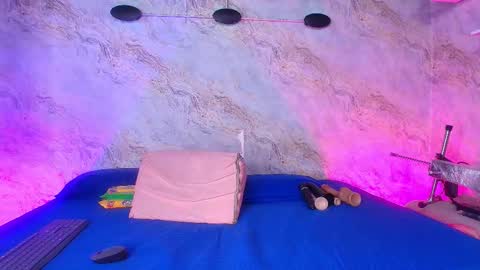 Carol online show from 1, 11, 2025