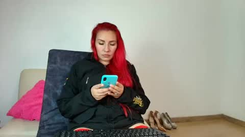 Snapshot of carol_love11 chatting on 28, 12, 2024 Carol love11 online show from 28, 12, 2024