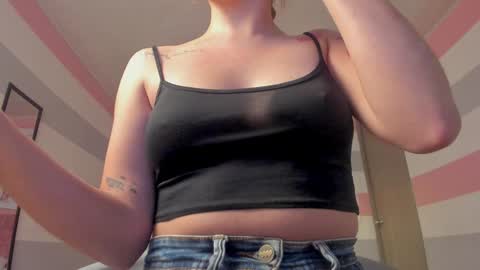 Snapshot of carol_pinter chatting on 29, 12, 2024 Carol online show from 29, 12, 2024