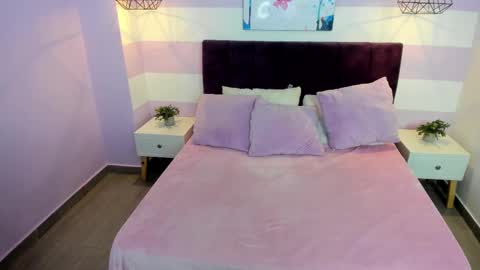 Snapshot of carol_pinter chatting on 8, 3, 2025 Carol online show from 8, 3, 2025