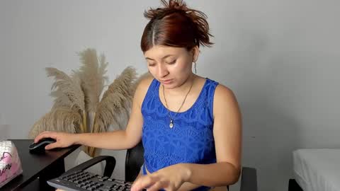 carolay759687 online show from 13, 1, 2025