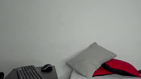 carolay759687 online show from 17, 1, 2025