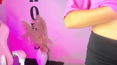 carolay759687 online show from 22, 2, 2025