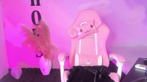 carolay759687 online show from 22, 2, 2025