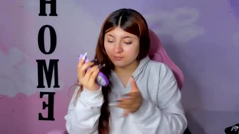 carolay759687 online show from 27, 2, 2025