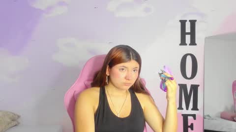 carolay759687 online show from 5, 3, 2025