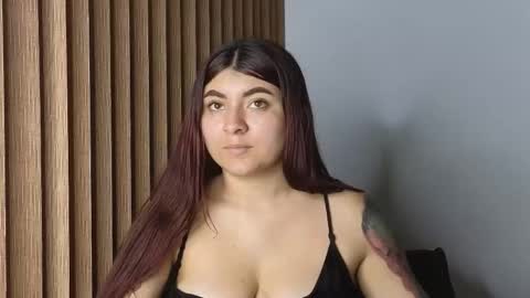 carolay759687 online show from 2, 11, 2025