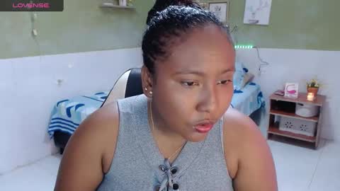 Snapshot of caroldelatorre chatting on 14, 1, 2025 Carol de la torre online show from 14, 1, 2025