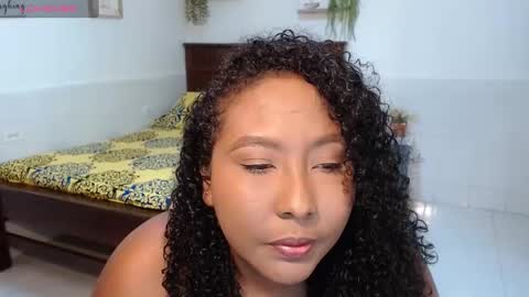 Snapshot of caroldelatorre chatting on 13, 9, 2025 Carol de la torre online show from 13, 9, 2025