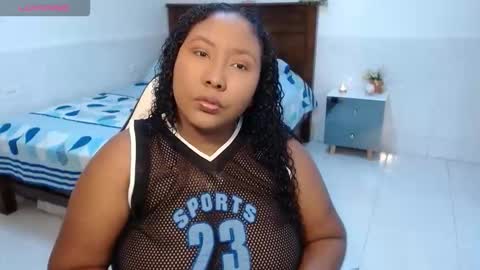 Snapshot of caroldelatorre chatting on 31, 10, 2025 Carol de la torre online show from 31, 10, 2025