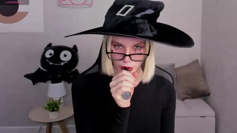 Carol online show from 28, 10, 2025