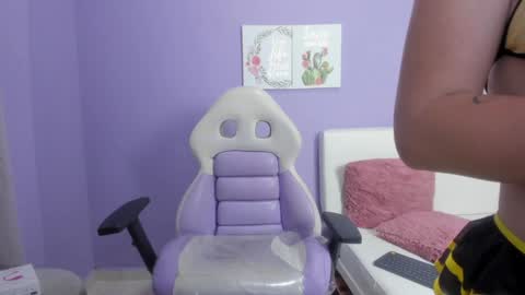 Carolina  online show from 29, 1, 2025