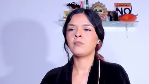 Snapshot of carolina_ml chatting on 11, 1, 2026 CarolinaM online show from 11, 1, 2026