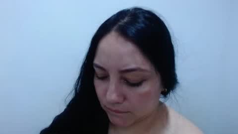 Snapshot of carolina_zabala_19 chatting on 14, 6, 2026 carolina_zabala_19 online show from 14, 6, 2026