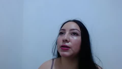 Snapshot of carolina_zabala_19 chatting on 28, 6, 2026 carolina_zabala_19 online show from 28, 6, 2026
