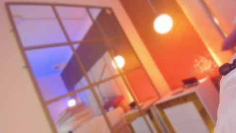 carolinaa_suarez online show from 10, 10, 2025