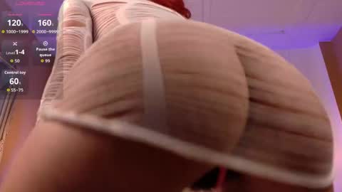 CAROLINA GARCIA online show from 30, 4, 2026