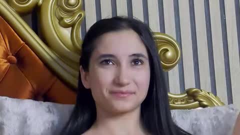 Snapshot of carolinahart chatting on 20, 4, 2026 carolinahart online show from 20, 4, 2026
