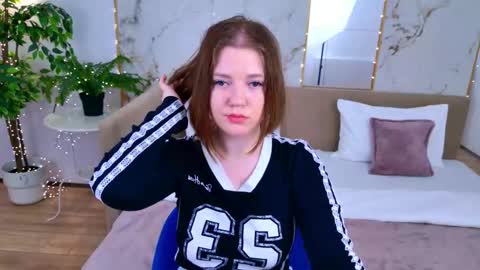 Snapshot of carolinasherry chatting on 12, 3, 2026 carolinasherry online show from 12, 3, 2026