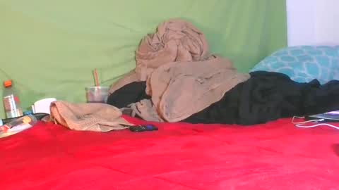 carolinayungin96 online show from 17, 9, 2025