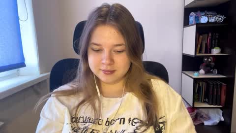 carolindueno online show from 1, 4, 2026