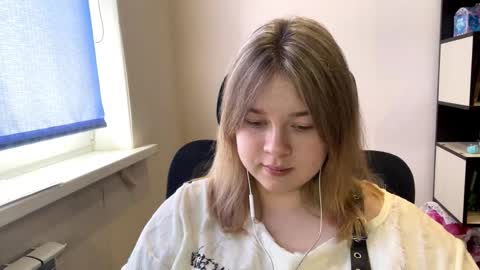 carolindueno online show from 9, 4, 2026