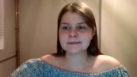 Caroline online show from 3, 2, 2025