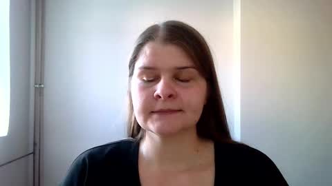 Caroline online show from 17, 2, 2025