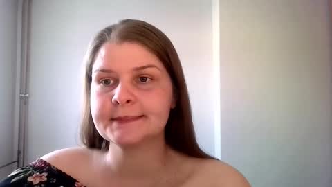 Caroline online show from 10, 3, 2025