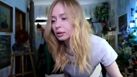 Caroline online show from 13, 11, 2025