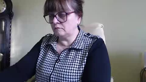 Snapshot of carolinedream_ chatting on 13, 2, 2025 CarolineDream  online show from 13, 2, 2025