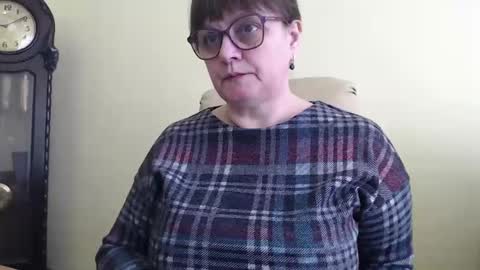 Snapshot of carolinedream_ chatting on 18, 2, 2025 CarolineDream  online show from 18, 2, 2025