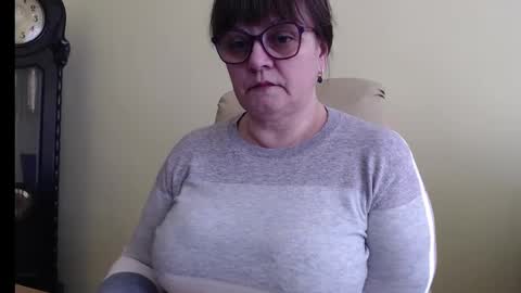 Snapshot of carolinedream_ chatting on 24, 2, 2025 CarolineDream  online show from 24, 2, 2025
