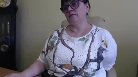 Snapshot of carolinedream_ chatting on 12, 3, 2025 CarolineDream  online show from 12, 3, 2025