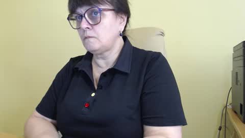 Snapshot of carolinedream_ chatting on 15, 9, 2025 CarolineDream  online show from 15, 9, 2025