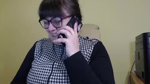 Snapshot of carolinedream_ chatting on 9, 10, 2025 CarolineDream  online show from 9, 10, 2025