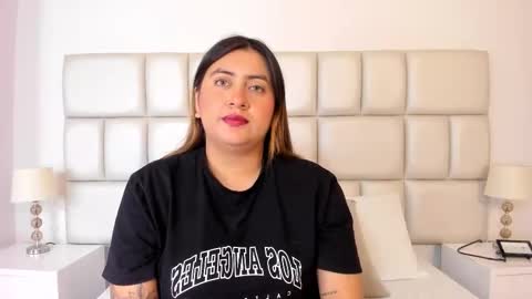 Caroline Jackson online show from 6, 2, 2026