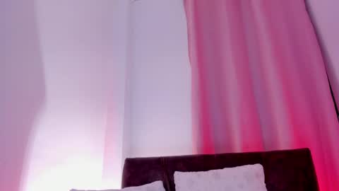 carolinna_ online show from 11, 2, 2025