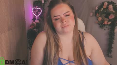 Snapshot of caroll_li chatting on 2, 3, 2025 caroll_li online show from 2, 3, 2025