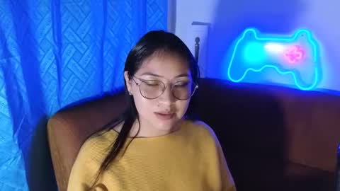 Snapshot of caroll_luna chatting on 14, 12, 2024 kitty online show from 14, 12, 2024