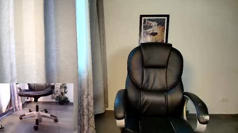 Snapshot of carolu_ chatting on 25, 9, 2025 Caro online show from 25, 9, 2025