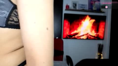 Carolinne online show from 15, 10, 2025